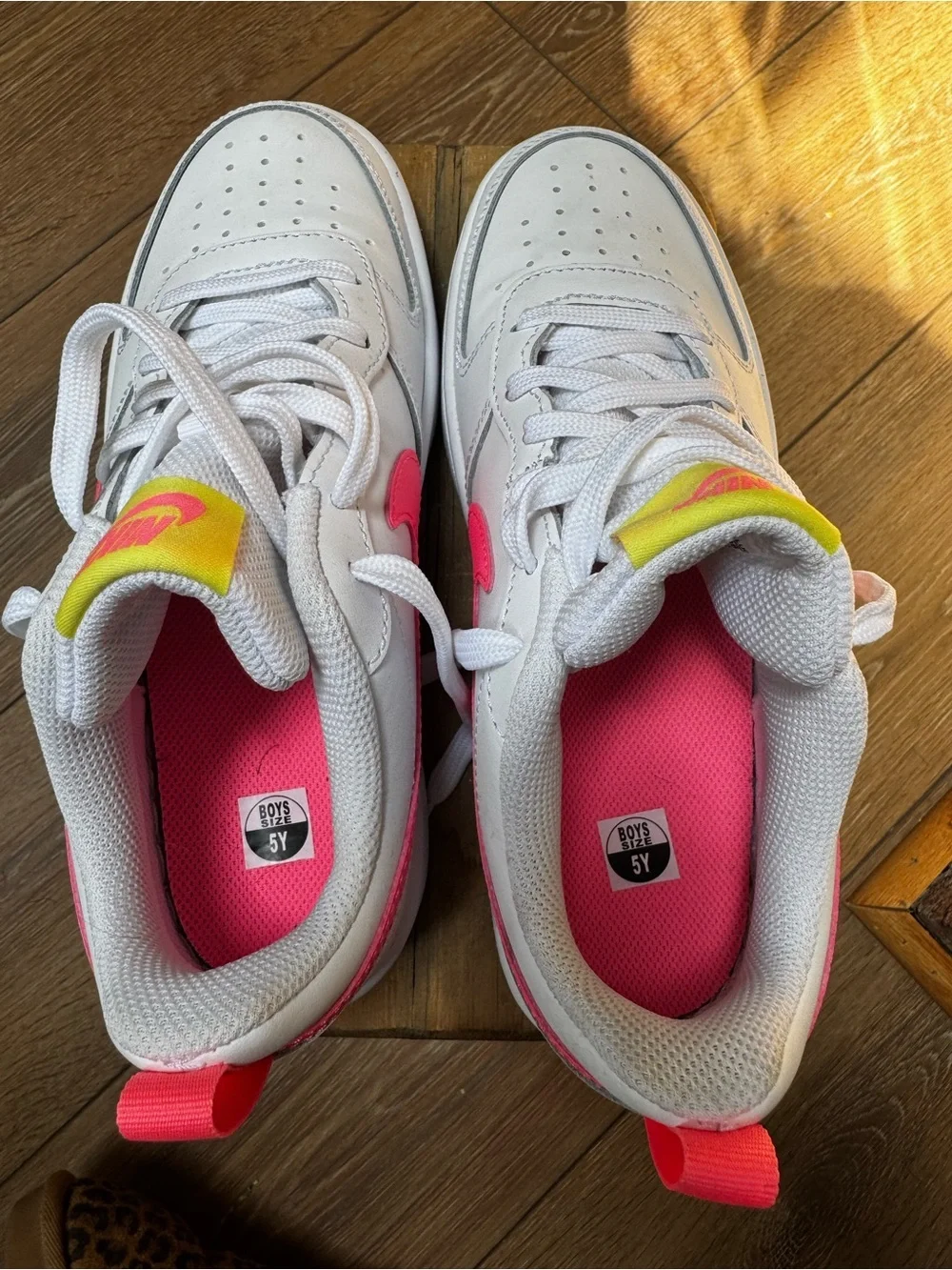 Nike Court Youth white and pink